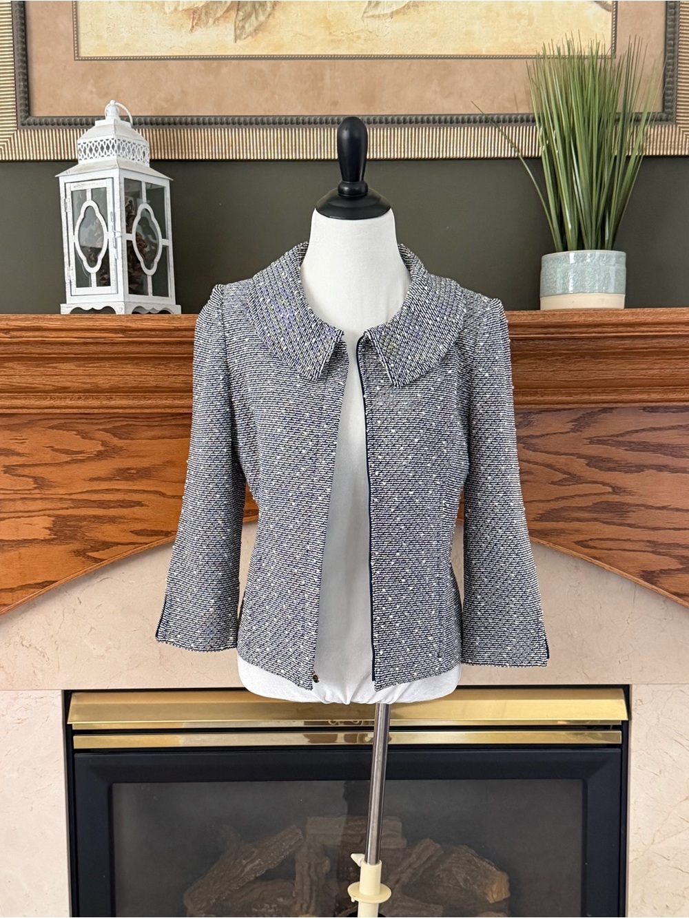 St. John Collection Navy and White Knit Blazer Jacket Size 4